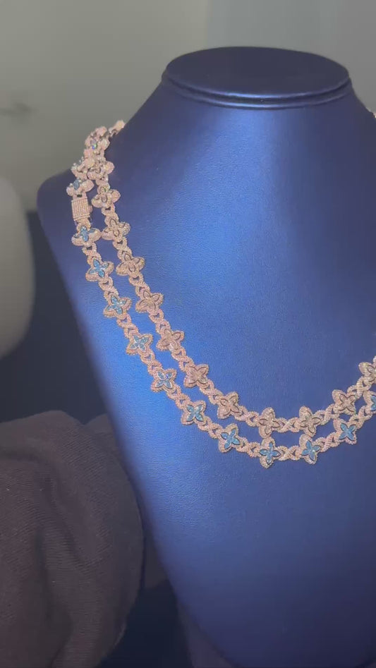 Clover Chain video