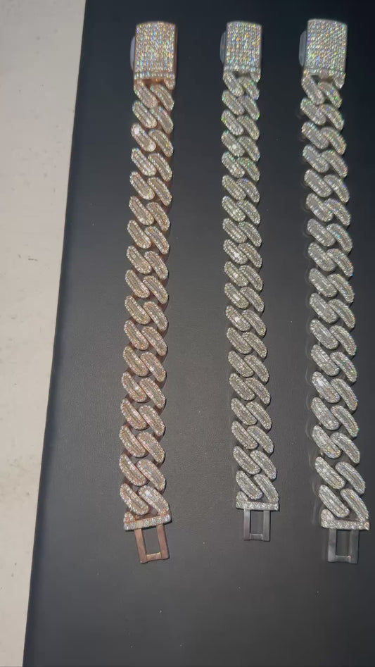 Baguette Bracelet product video